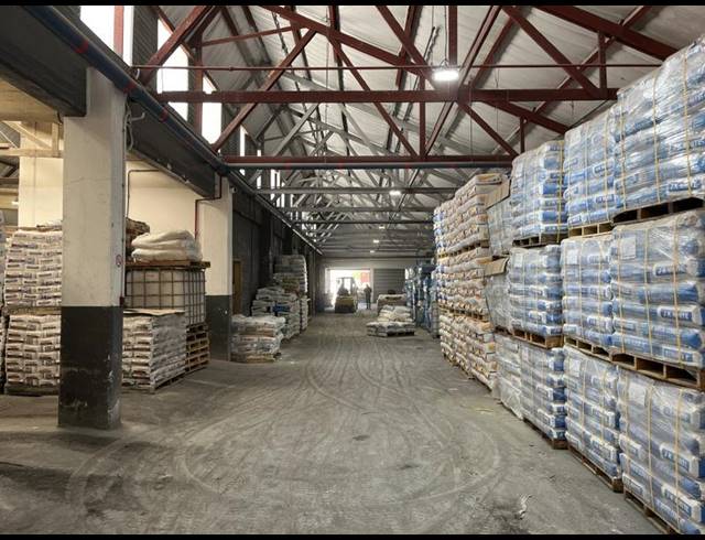 INDUSTRIAL PROPERTY TO RENT IN PAARDEN EILAND